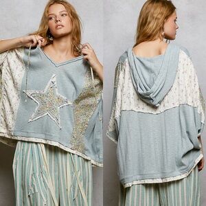 NEW POL Steel Blue Ribbed V Neck Star Patch Hooded Boho Top Size Large